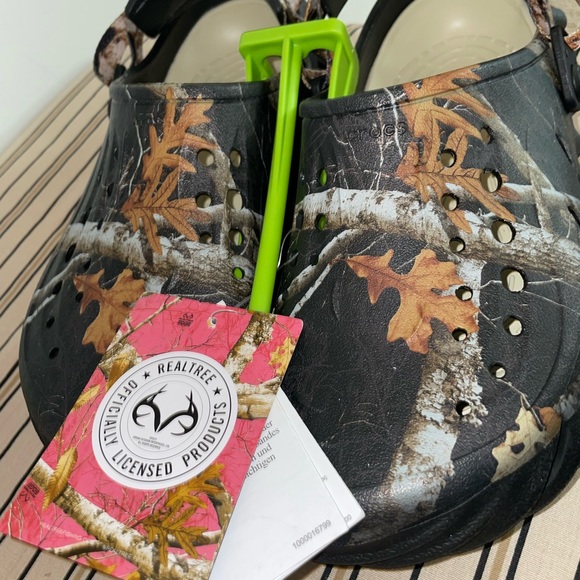 Crocs Echo Clog Realtree Edge 208232-001 - Picture 2 of 8